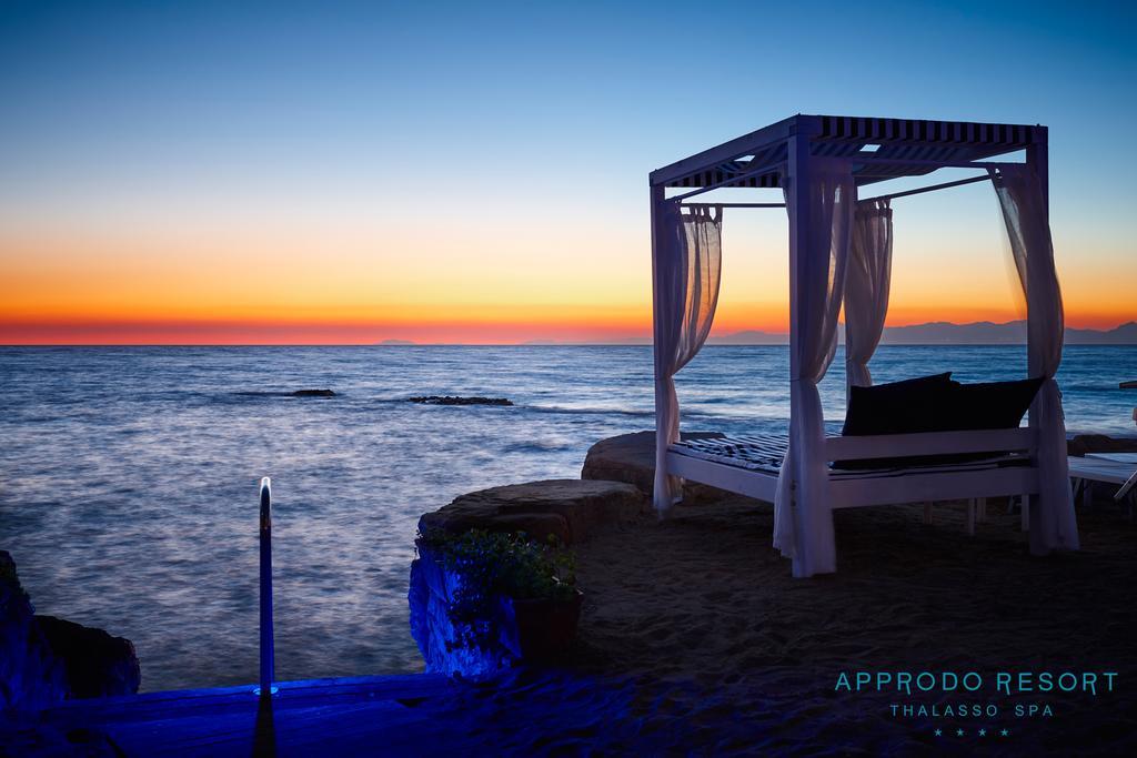 Approdo Resort Thalasso Spa Кастеллабате Екстер'єр фото